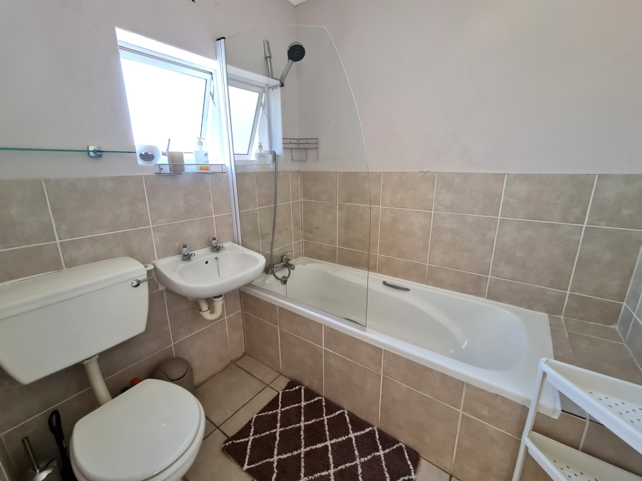 3 Bedroom Property for Sale in Marina Martinique Eastern Cape